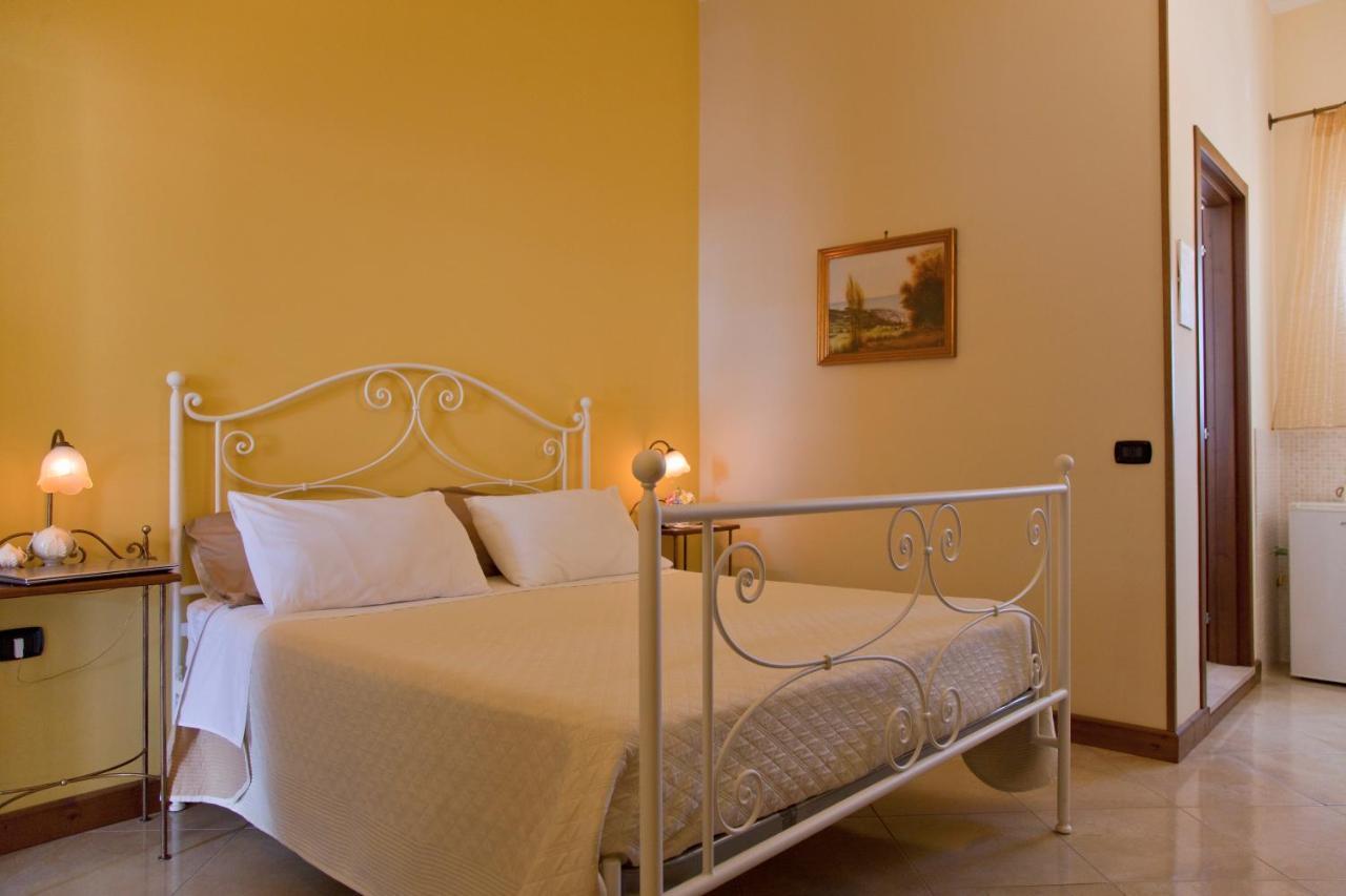 B&B Kalinifta Residence Carpignano Salentino Exterior foto