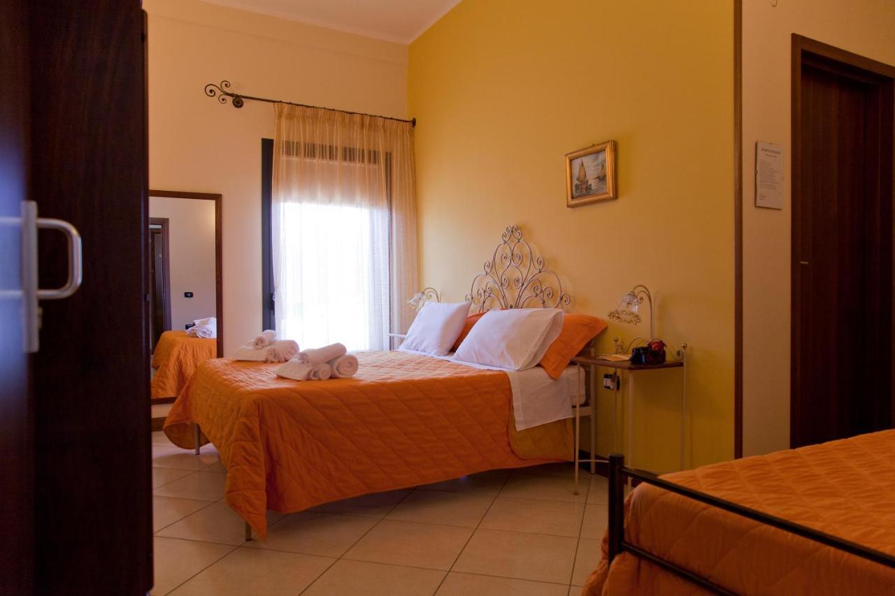 B&B Kalinifta Residence Carpignano Salentino Exterior foto